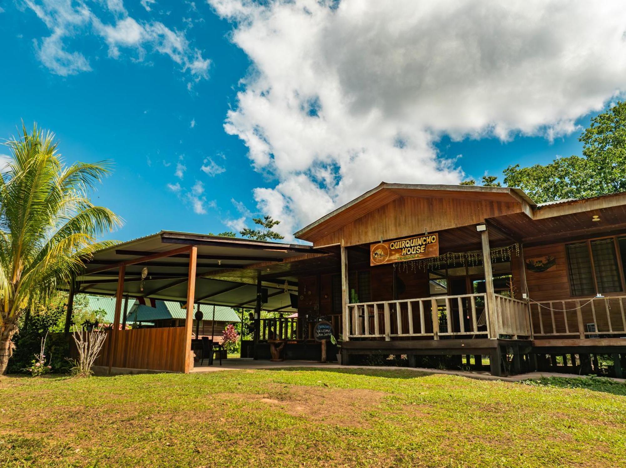 Quirquincho House Lodge Puerto Maldonado Bagian luar foto